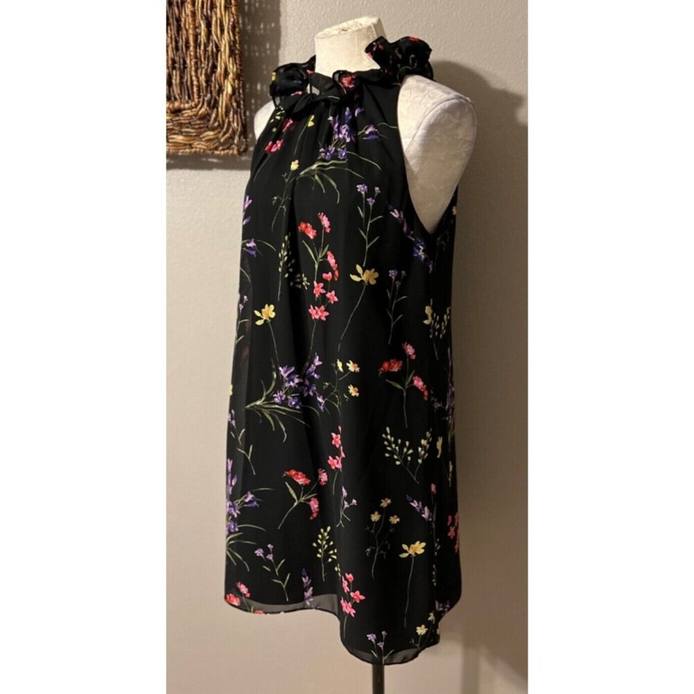 Tahari Dress 10 Black Multi Floral Ruffle Neck Shift Flowy Sleeveless Summer - Picture 6 of 8